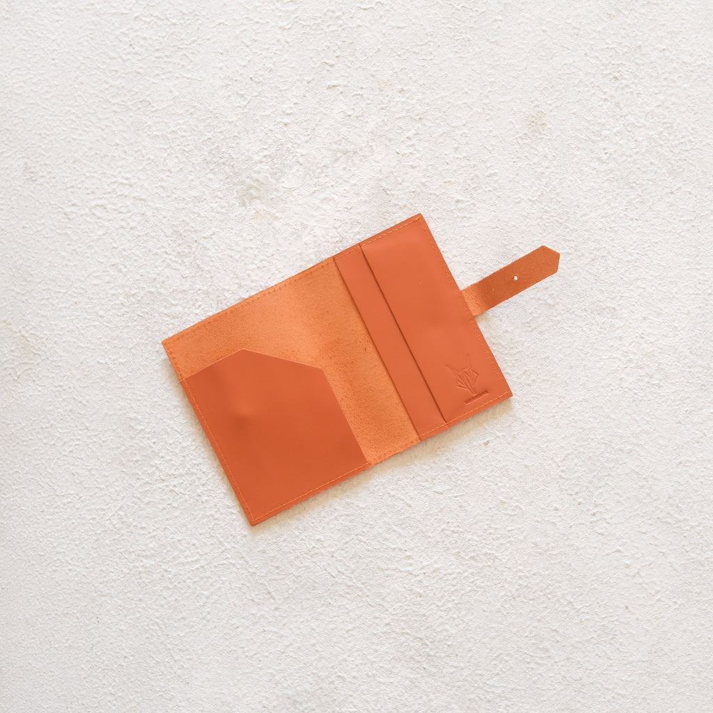 Short Model Passport Cover