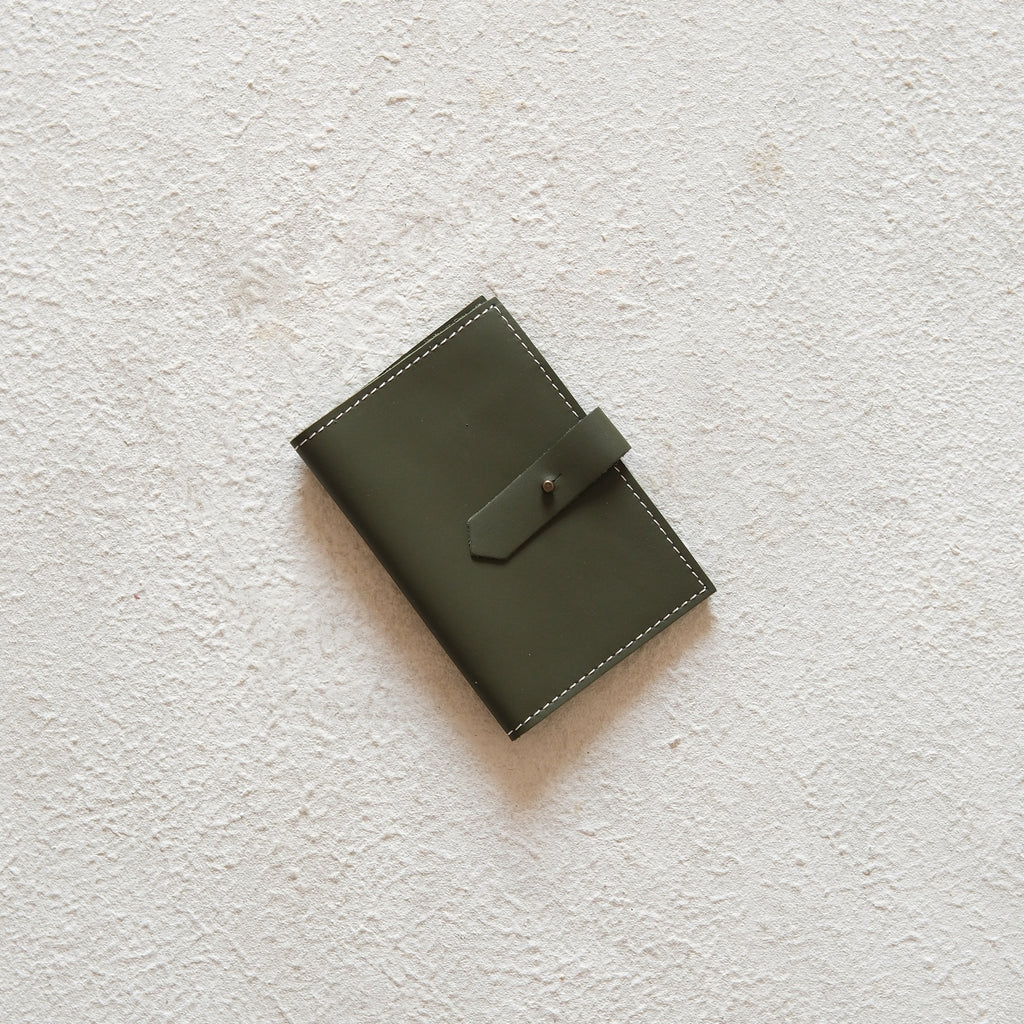 Short Model Passport Cover