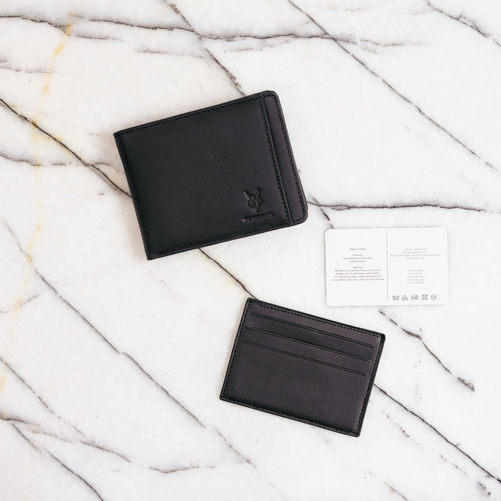 Classic Leather Wallet + Card Holder