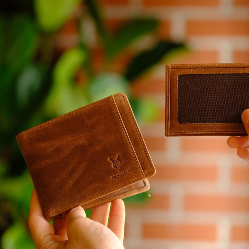 Classic Leather Wallet + Card Holder