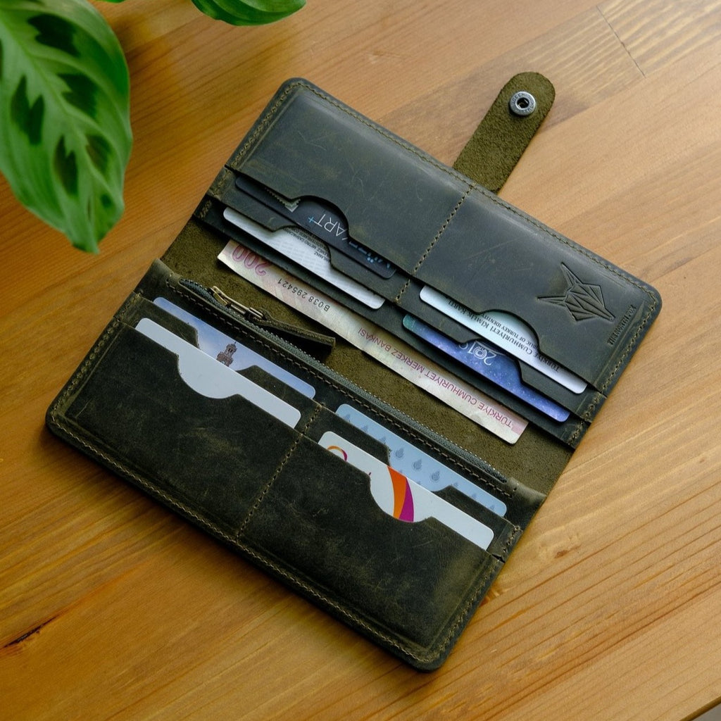 Snap Fastener Leather Long Model Wallet